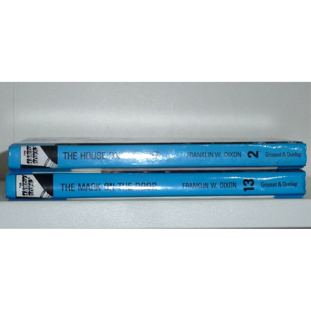 Hardy Boys: Book 2 and 13 House on the Cliff, Mark on the Door Flashlight Series - Picture 2 of 4